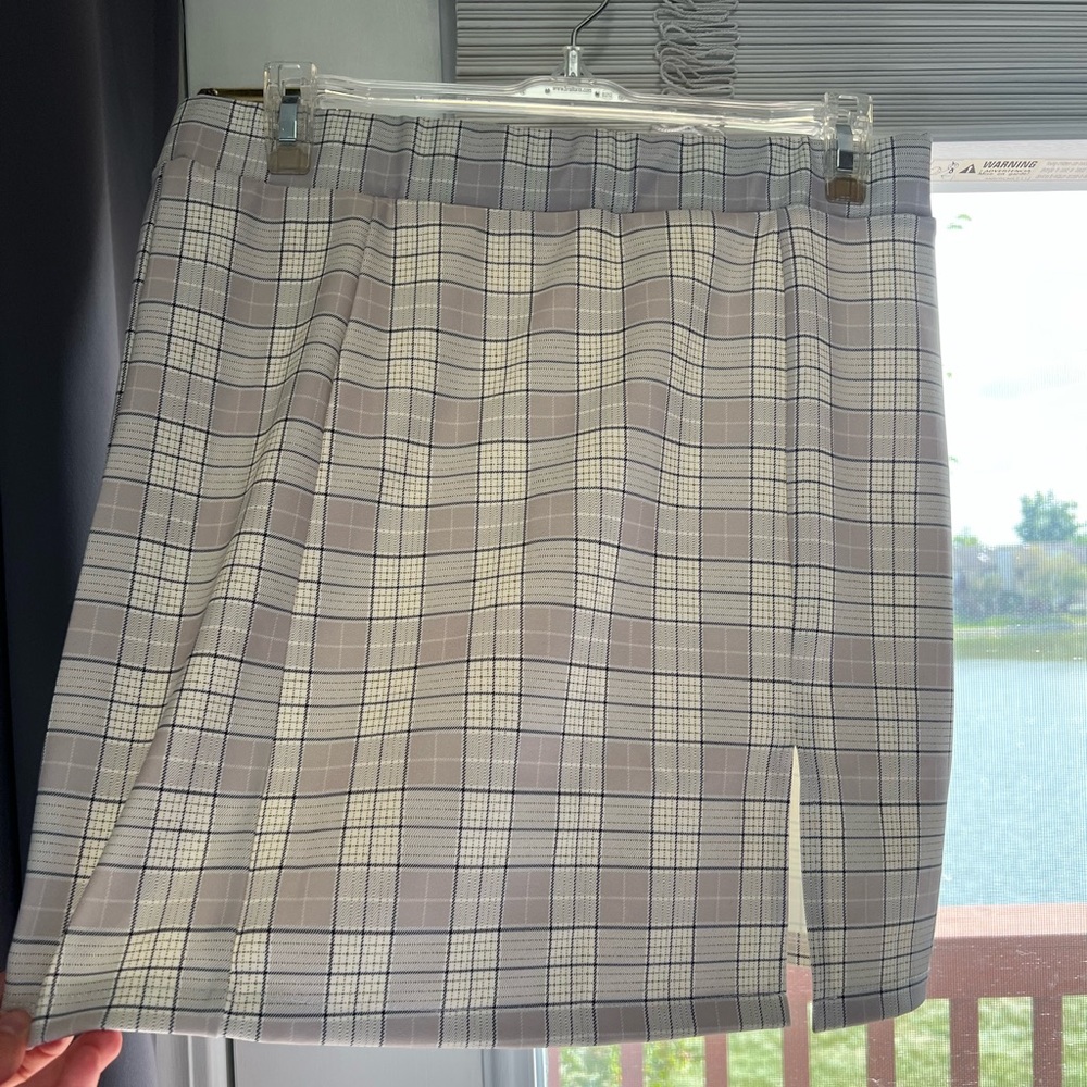 Plaid skirt
